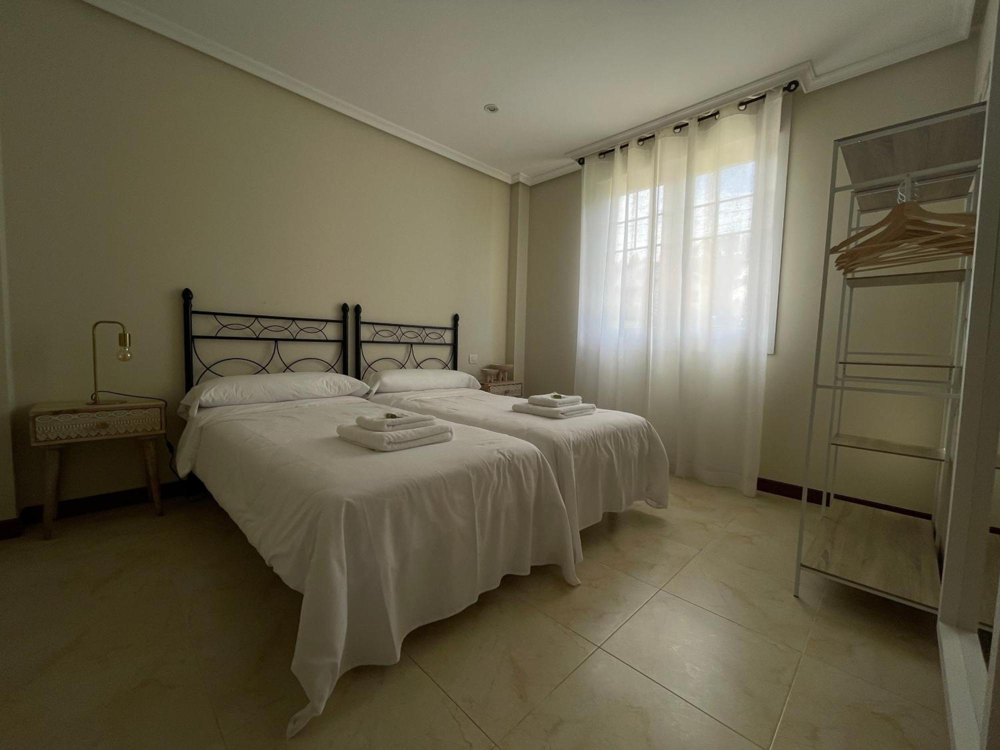 Villa Los Olivos Bárcena de Cicero Extérieur photo